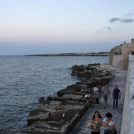 Historic In Centre Of 100m To Sea Monopoli
