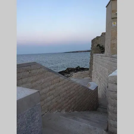 Historic In Centre Of 100m To Sea Apartment